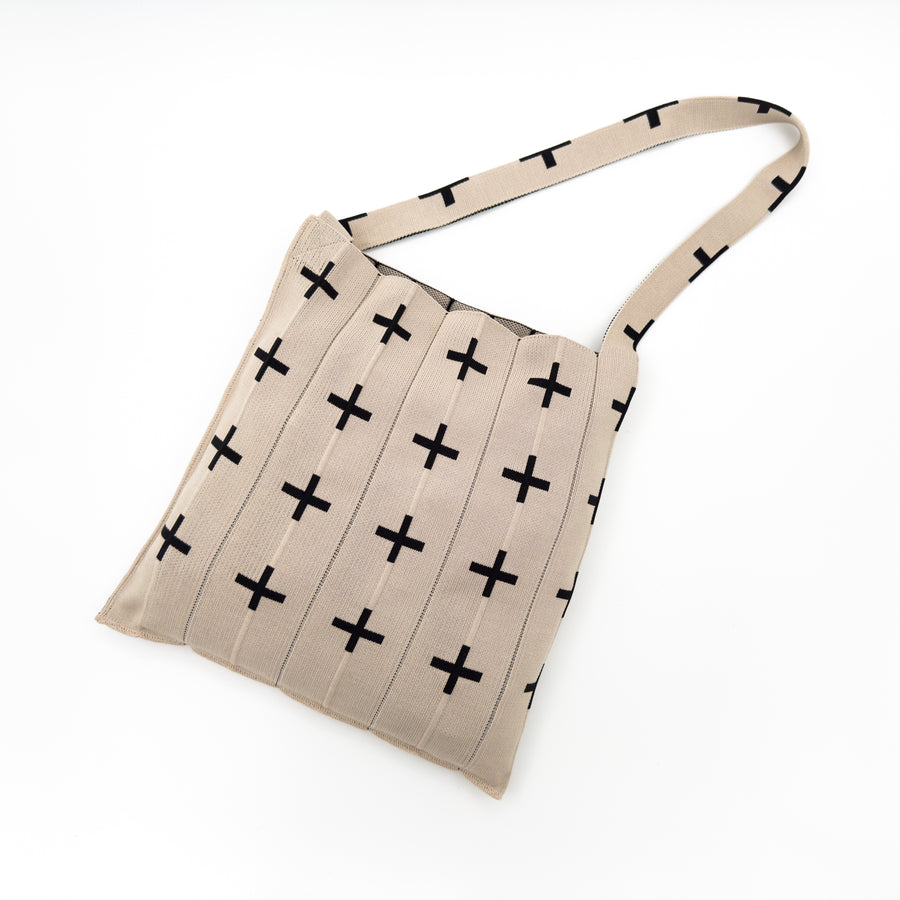 Image of the KNT 365 Knitty Tote Bag, handmade in Japan, showcasing its unique design and craftsmanship.