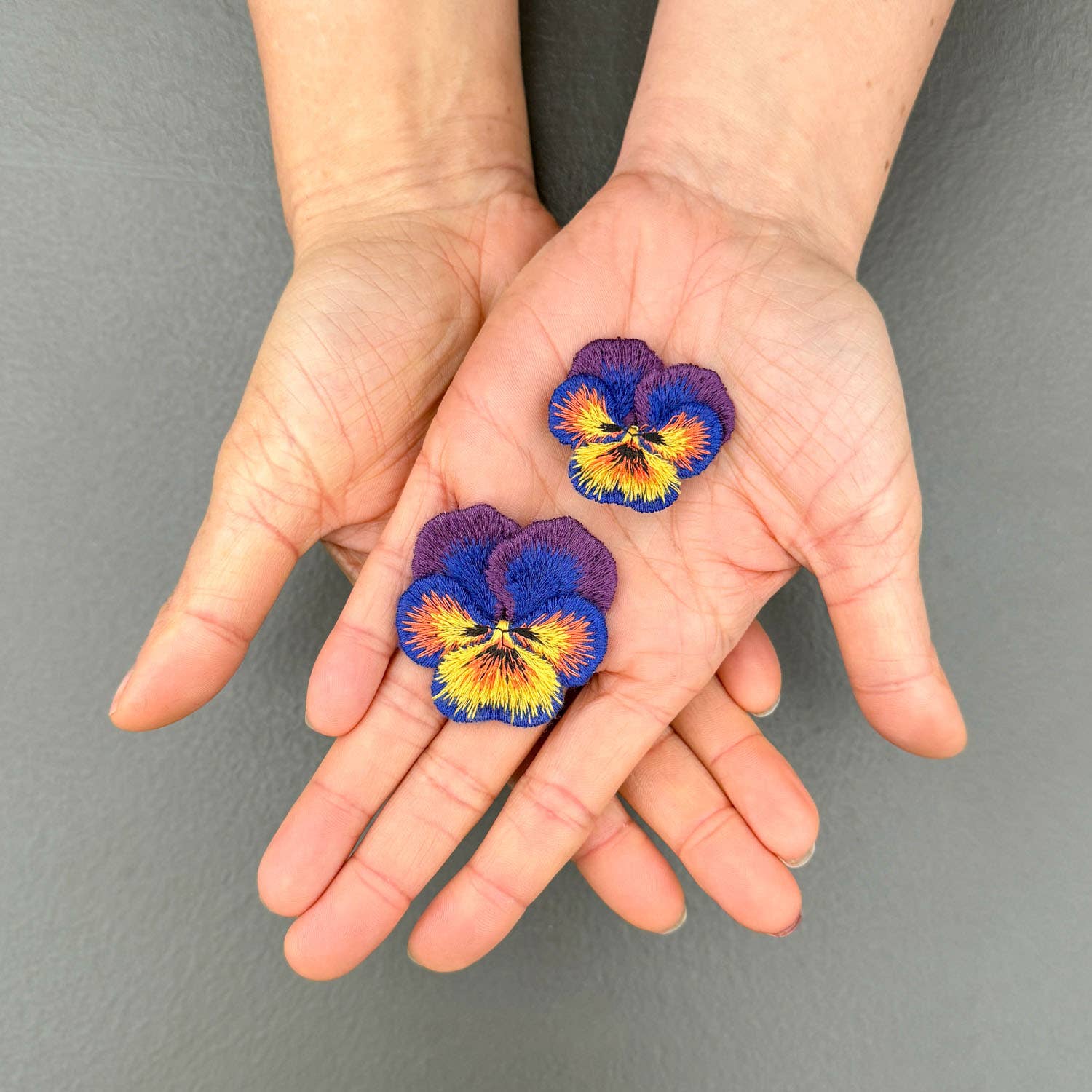 Pansies Embroidered Brooches | Set of 2 Botanical Pin – Lowland Summer