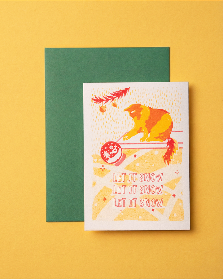 Carte de Noël Risographe « Let It Snow Cat » ✦ Carte de vœux pliée